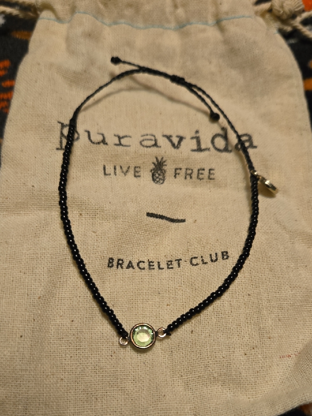 Pura Vida August Birthstone, Black Beaded Bracelet with Peridot Gemstone Charm